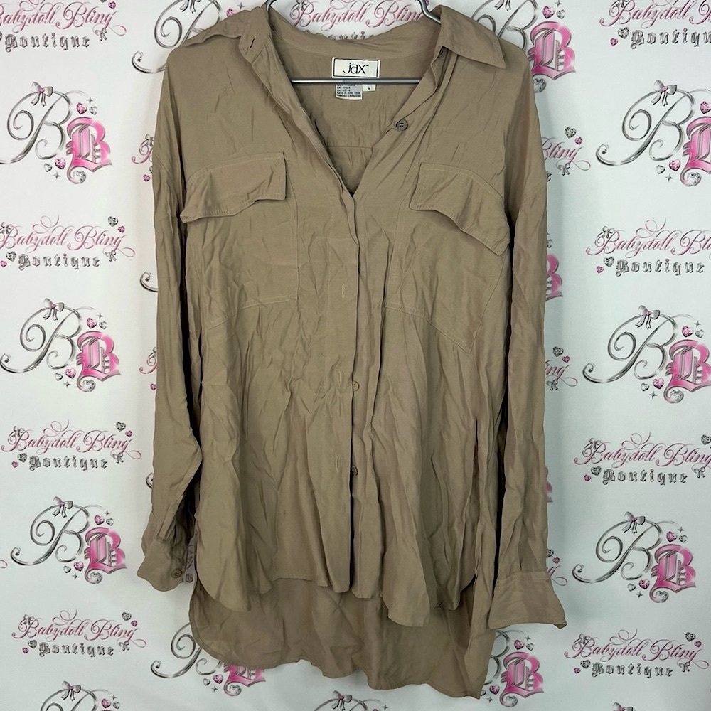 Jax button up shirt brand new with tags tan Women's Beige Button-Down Shirt